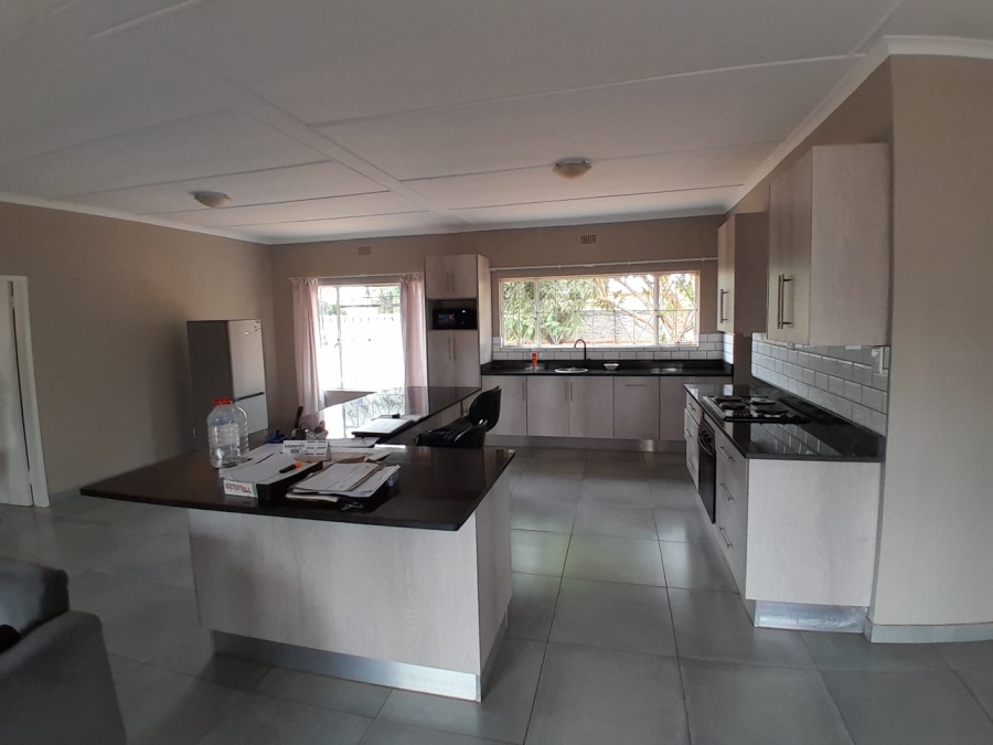 4 Bedroom Property for Sale in Kuruman Northern Cape